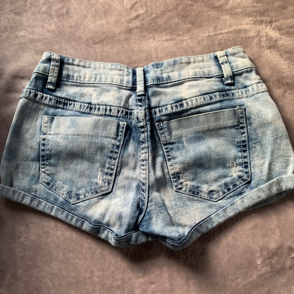 Acid Washed Denim Shorts - Picture 2 of 2